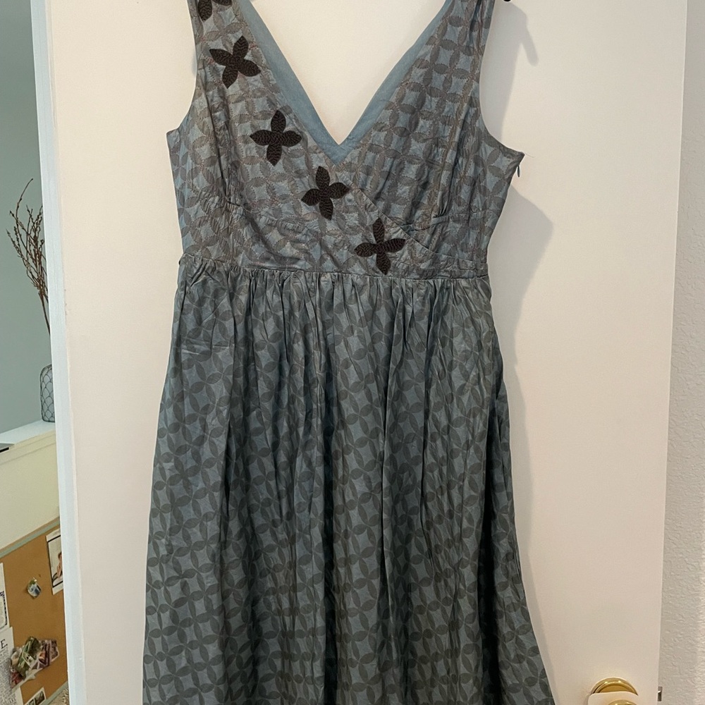 Suutra gorgeous silk dress - Picture 5 of 9